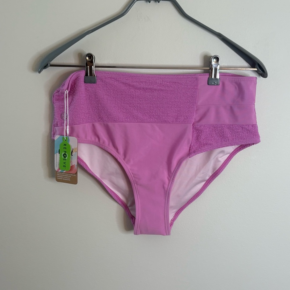 NWT Women's Swim Bottoms Size Large Purple Textured Summer